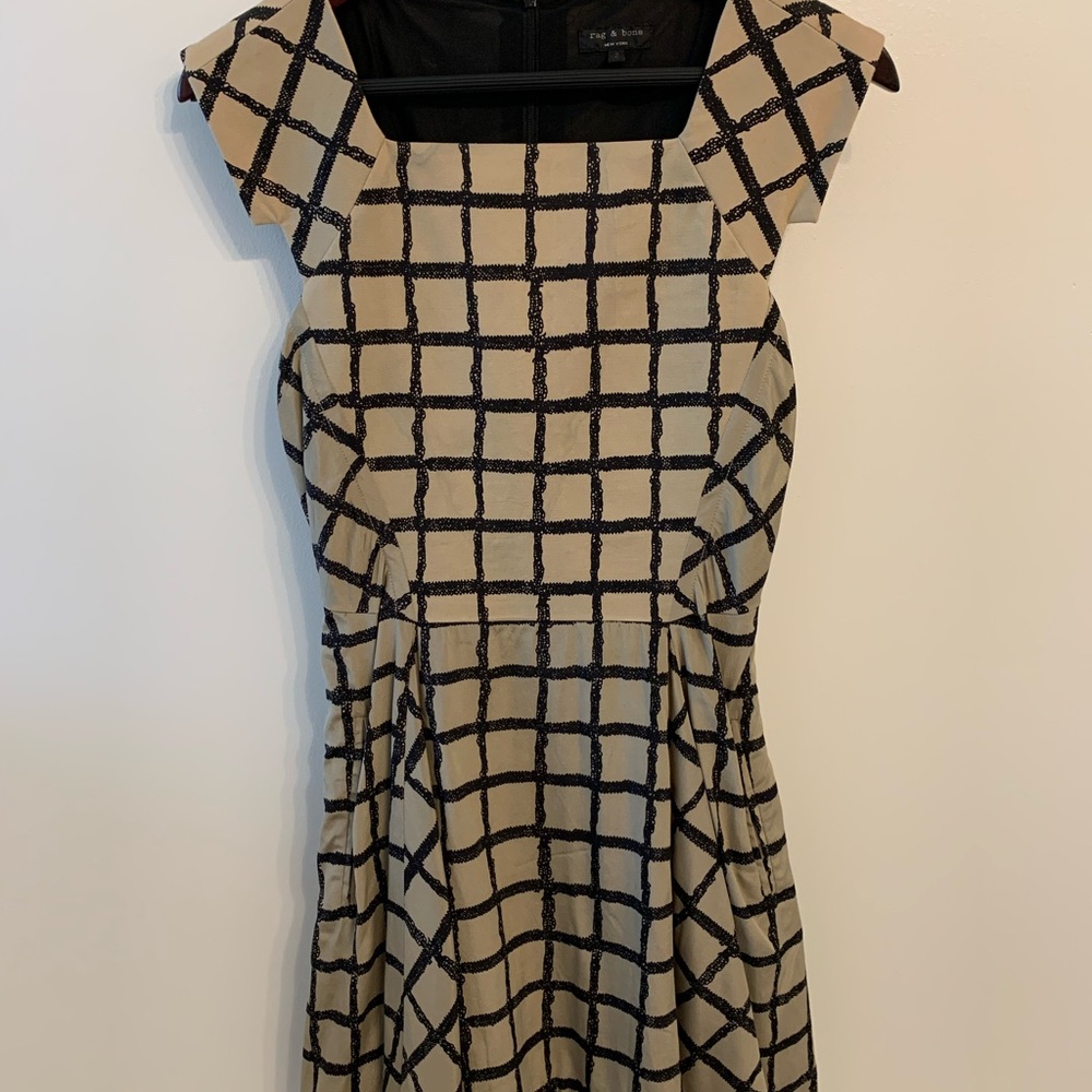 Rag & Bone Beige and Black Check Dress Size 2